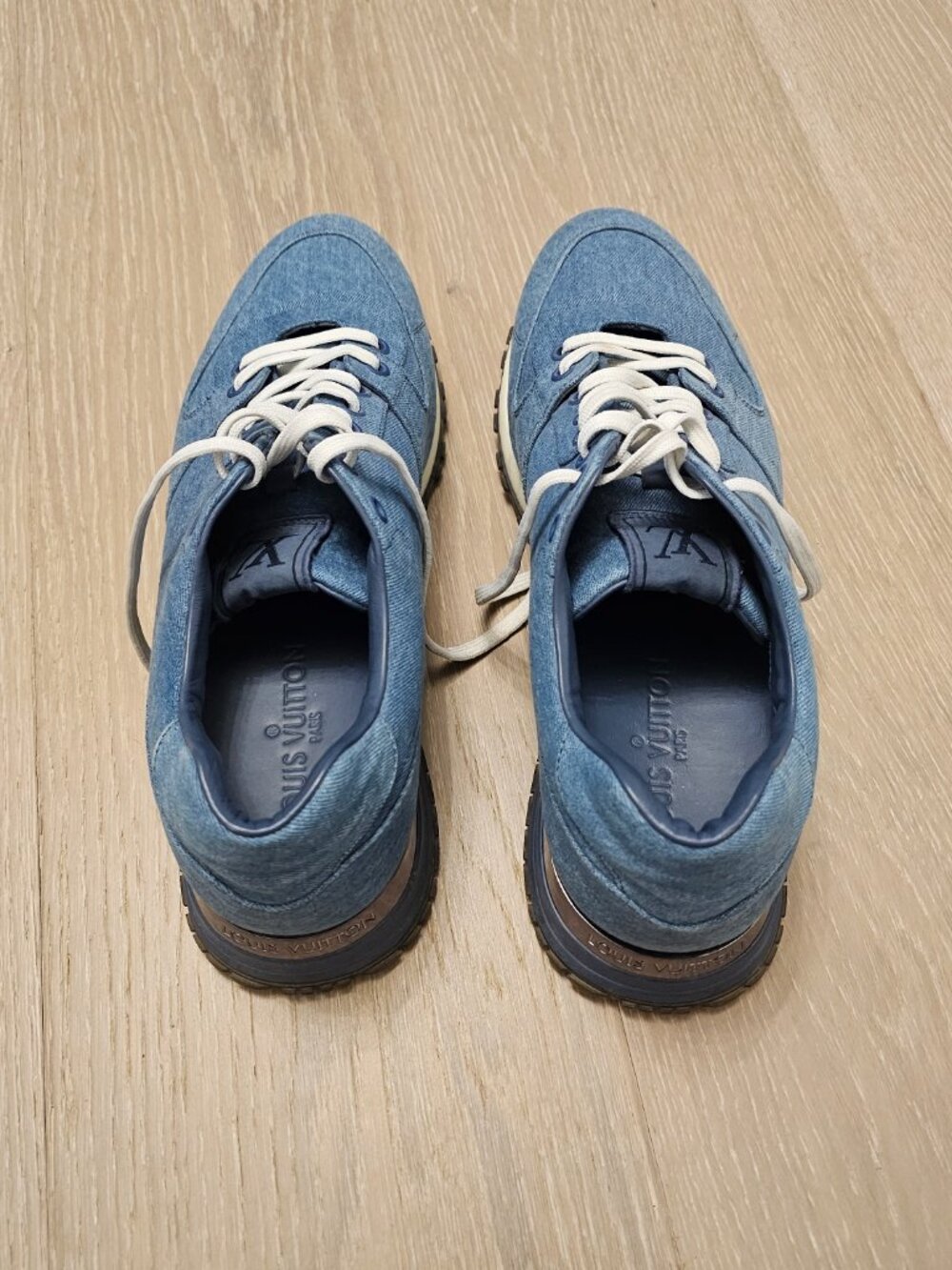 Louis Vuitton Run Away Sneakers Blue Monogram Denim Trainers Mens Size 9 LV - Picture 3 of 7